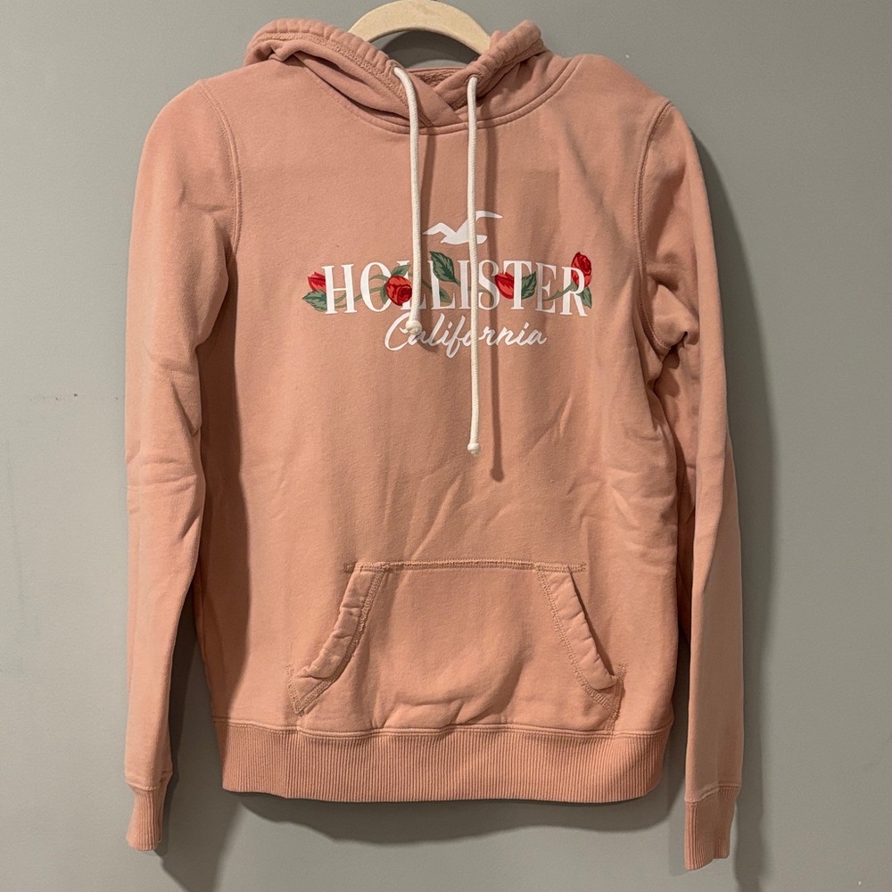 Hollister Blush Cotton Hoodie with Floral Logo Y2K Retro Vibe